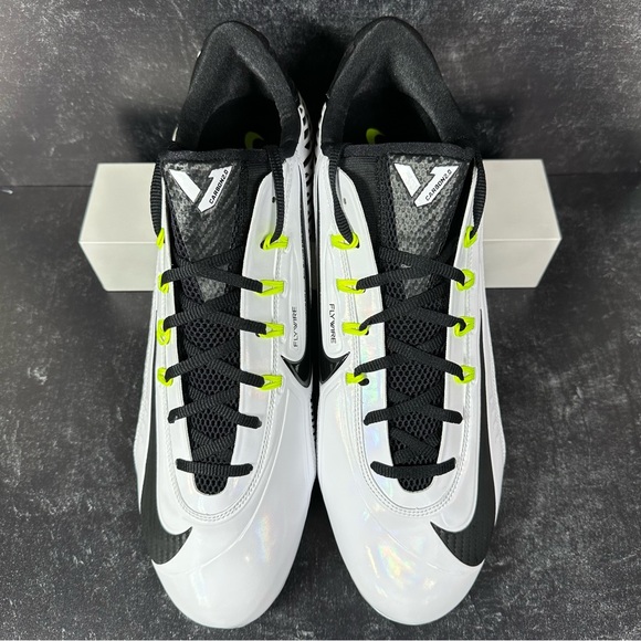 VAPOR CARBON ELITE 2.0 TD VOLT MENS FOOTBALL CLEATS SIZE 16 IRIDESCENT FLYWIRE - Picture 2 of 10